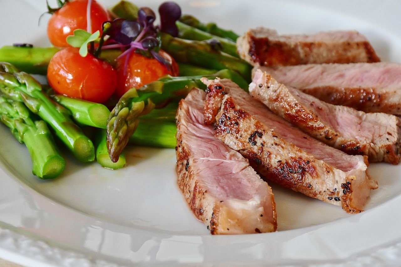 Dieta przedślubna – jak zadbać o formę w zdrowy sposób?